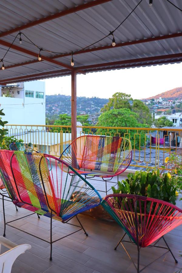 Hotel Casa Mandarine , Amazing Private Rooms W Balcony, Rooftop, Hammocks, Ac, Smartv, 100Mbs! Zihuatanejo Buitenkant foto