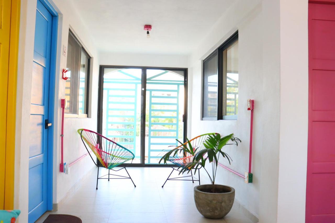 Hotel Casa Mandarine , Amazing Private Rooms W Balcony, Rooftop, Hammocks, Ac, Smartv, 100Mbs! Zihuatanejo Buitenkant foto