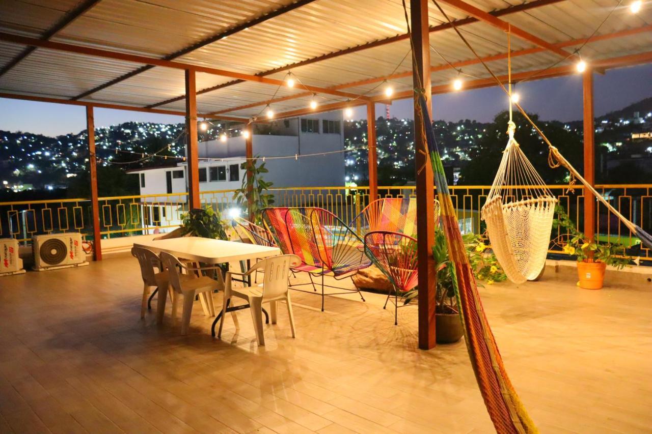 Hotel Casa Mandarine , Amazing Private Rooms W Balcony, Rooftop, Hammocks, Ac, Smartv, 100Mbs! Zihuatanejo Buitenkant foto